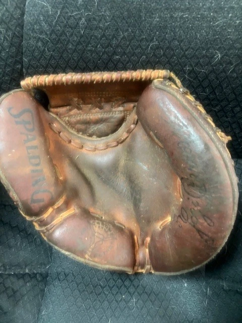 Yogi Berra New York Yankees Vintage Baseball Gloves for sale | eBay