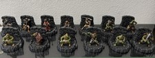 The Legend of Zortan Monster, Orks, Krieger, Ritter Podest + Karten Figuren