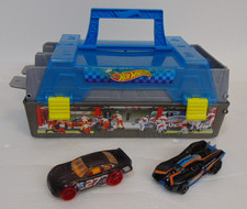 Hot Wheels Track Launcher Speed Booster Carry Case Dual Car CFC81 2015 Mattel