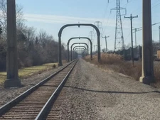 DT&I Concrete Arches Catenary System - Single Large Arch and Posts