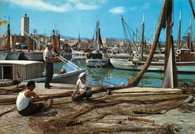 Postcard Fano the port fishermen fishing net fishing boats 1974