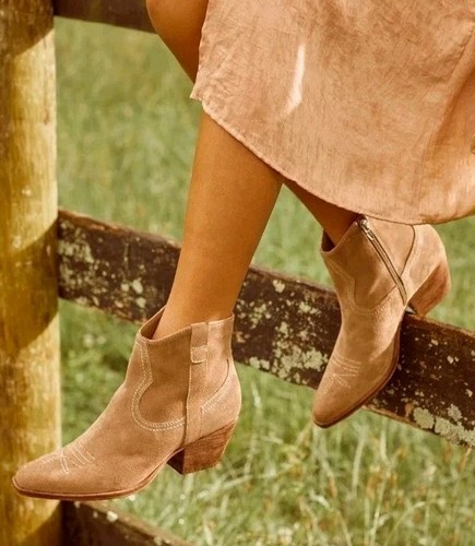 Dolce Vita Solow Western Bootie Truffle Dune Suede Cowboy Ankle Boot Womens Sz 9