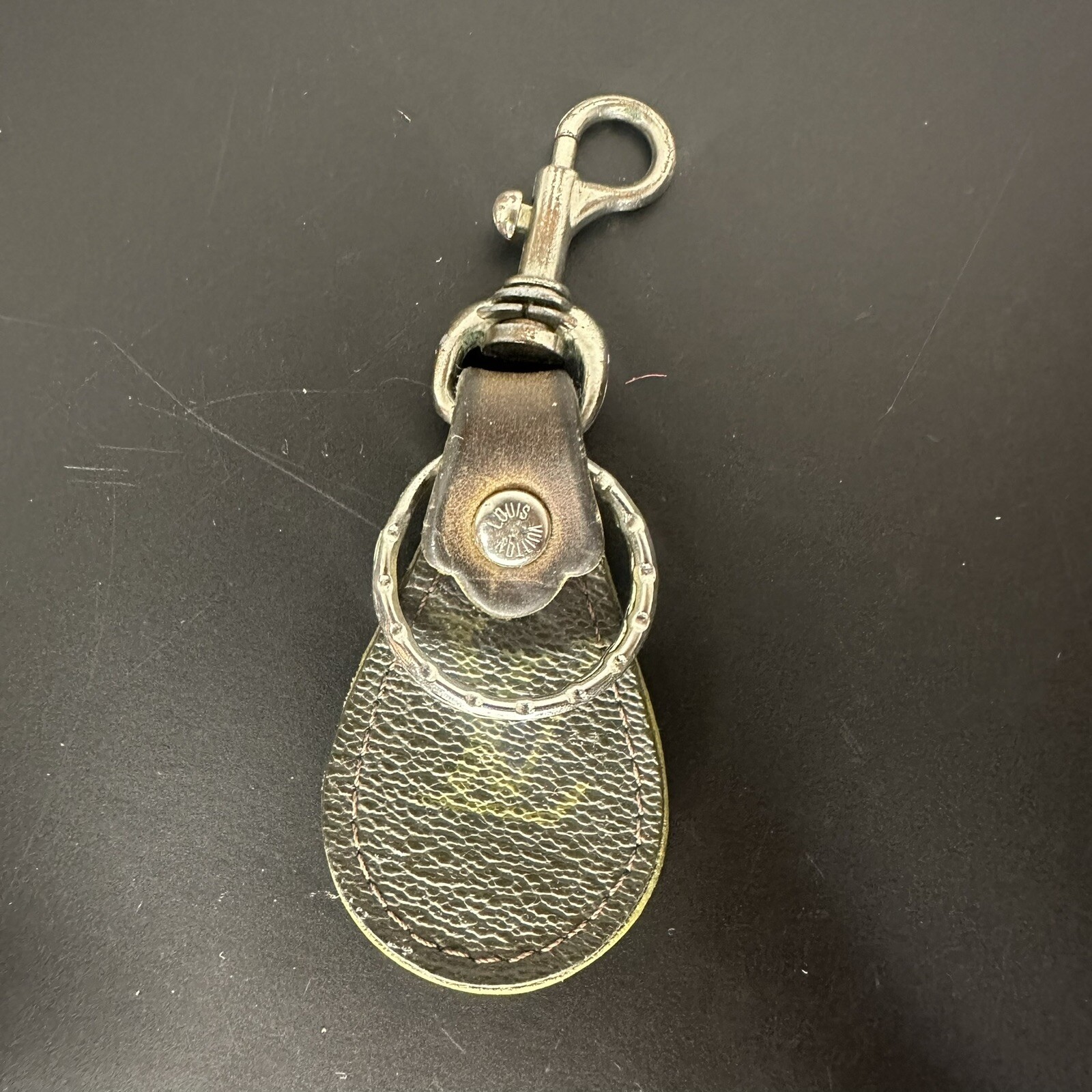 Louis Vuitton Paris LV Vintage Leather Key Ring Lobster Claw Tag Fob