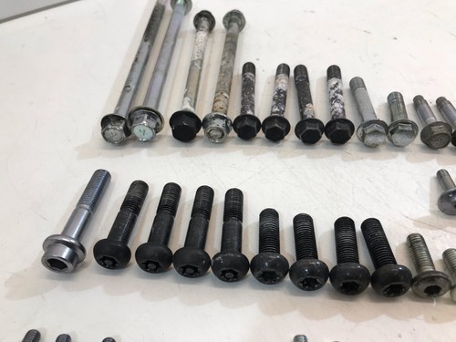 KIT VITI E BULLONI YAMAHA MT-09 2017-2020 / SCREWS AND BOLTS - Imagen 15 de 15