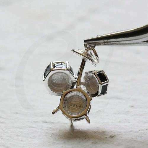 One Piece Solid Sterling Silver Charm - Enamelled - Drum Kit 20x16mm (CW) - Picture 3 of 4
