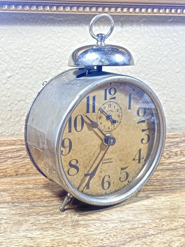 Old Gilbert Tornado Alarm Clock Made in USA For Parts Or Repair (K9952) - 第 1/7 張圖片