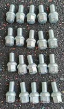 Mercedes Radschrauben Radbolzen W124 Kugelbund Stahlfelgen 20 St&uuml;ck mit Kappe