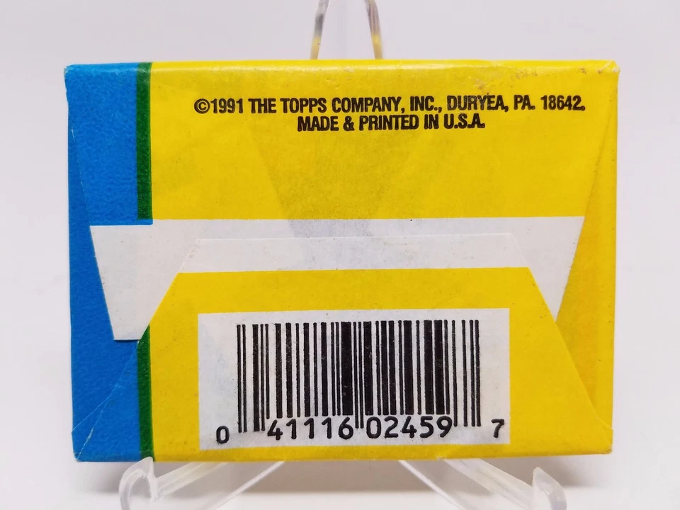 1991 Topps Desert Strorm Trading Cards Victory Series Sealed Wax Pack - Image 2 of 2