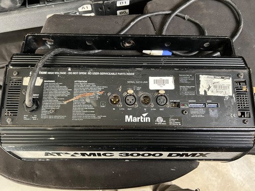Martin Atomic 3000 DMX Strobe Light - Picture 2 of 3