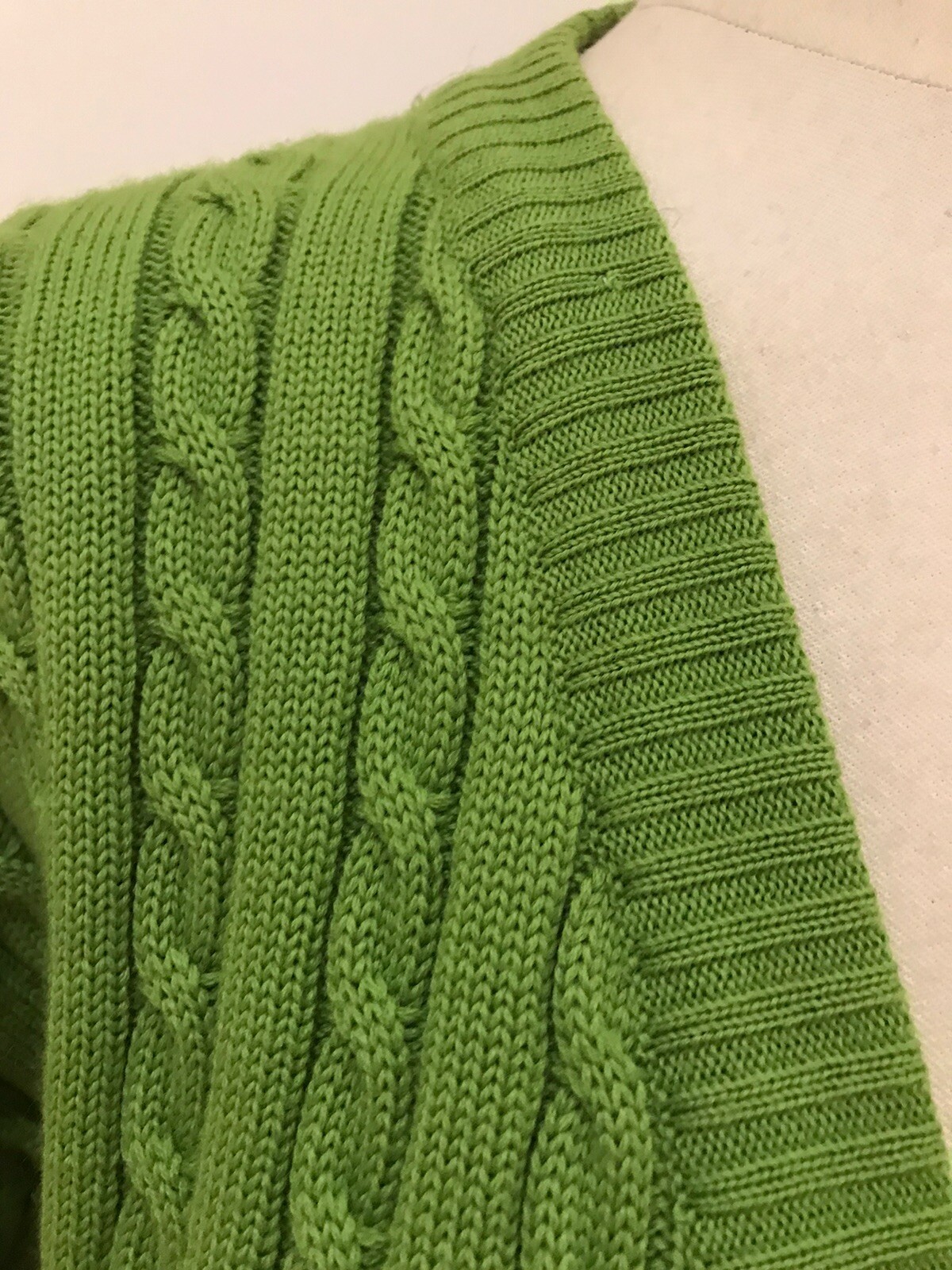 CELINE Paris Green Pure Wool Cardigan, Size 46 Gold Buttons, with repairs  7