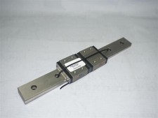 IKO LWLF24 B LWLF24B 2pcs Linear Guide Ball Bearing w/ Linear Rail 24cm