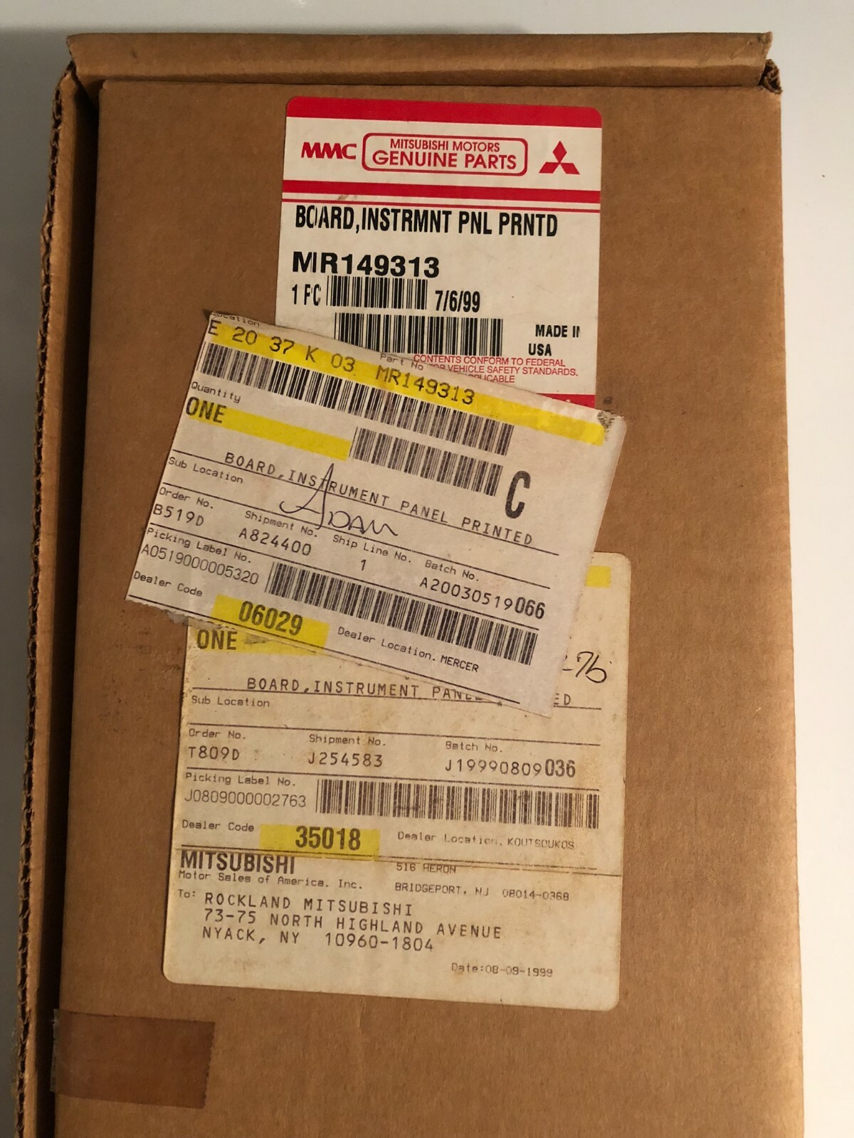 NEW Mitsubishi Genuine OEM – MR149313 – Cluster Printed Circuit 