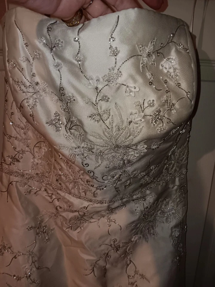 Vestido de novia Larzaro a la luz de las velas lentejuelas y cuentas tren medidas abajo Foto 3 de 4