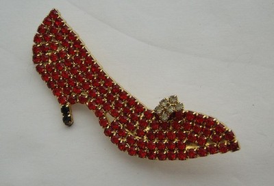 Vibrant Vintage Red Rhinestone Pave High Heel Stiletto Shoe Pin Brooch