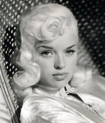 HOLLYWOOD BOMBSHELL DIANA DORS ALLURING POSE PORTRAIT 1950s ORIG PHOTO MA38