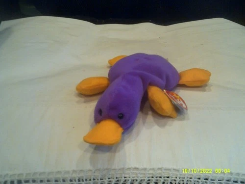 Vtg. Ty Beanie Baby-Patti the Platypus-sty 4025  DOB 1/6/1993-org tags