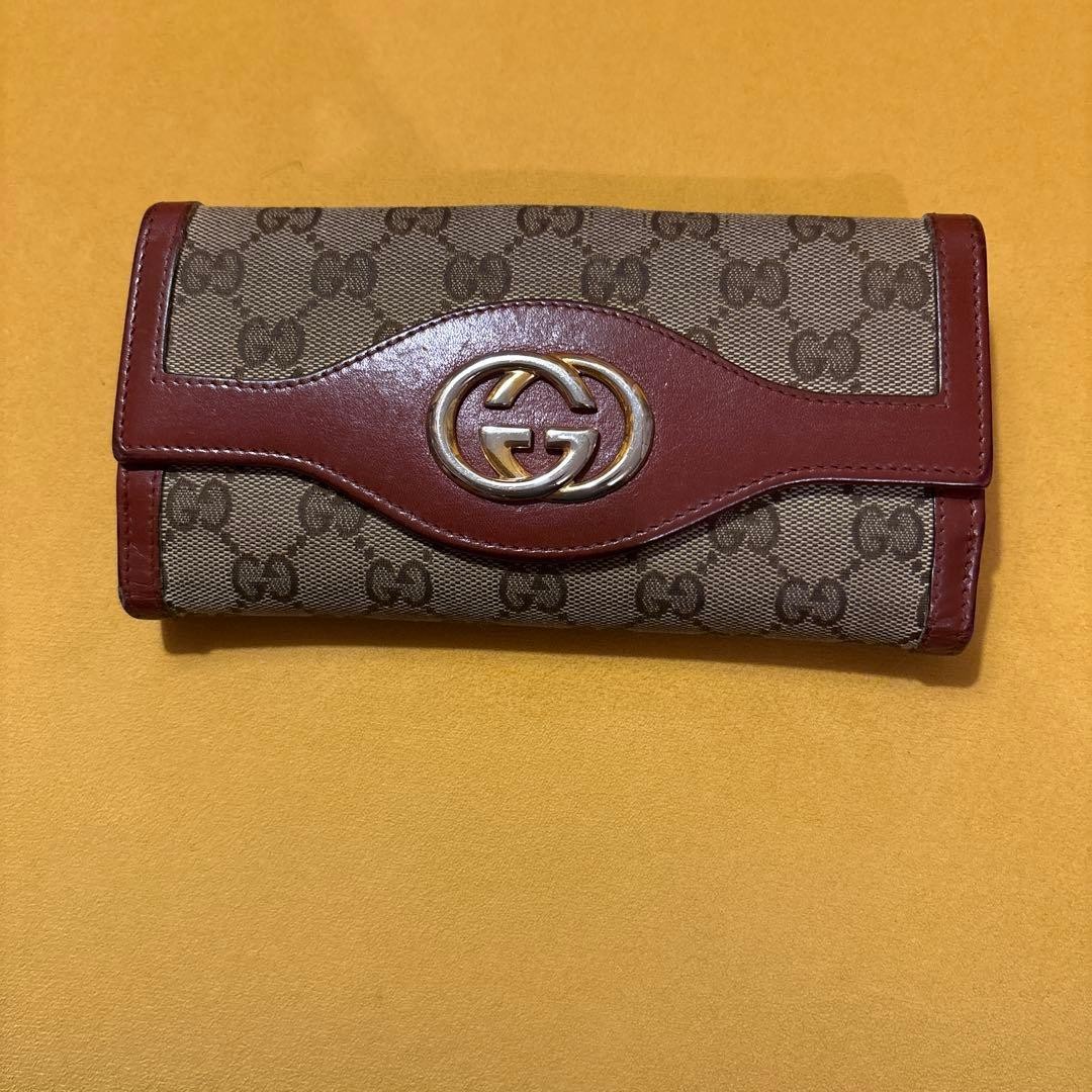 GUCCI Suki Interlocking GG Pattern Canvas Long Wa… - image 1