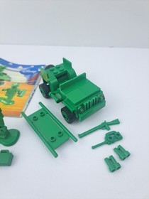 LEGO Disney Pixar Toy Story-7595- Army Men on Patrol- 100% COMPLETE w/instr.