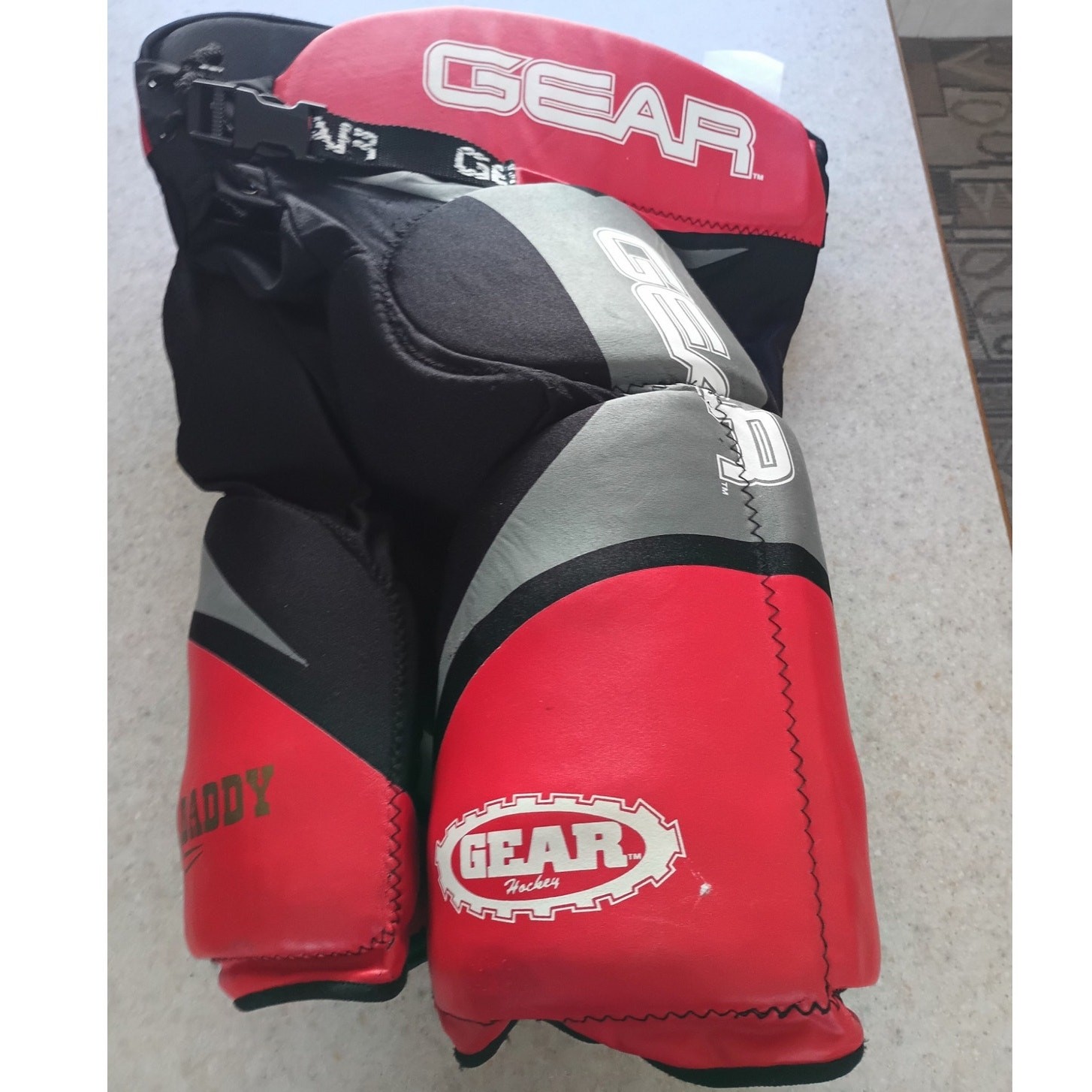 Gear hockey big daddy girdle adult large 34-36 waist protective pads shorts