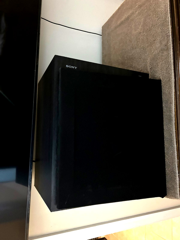Sony Active Subwoofer Bass Reflex ! Model # BAWMSP68