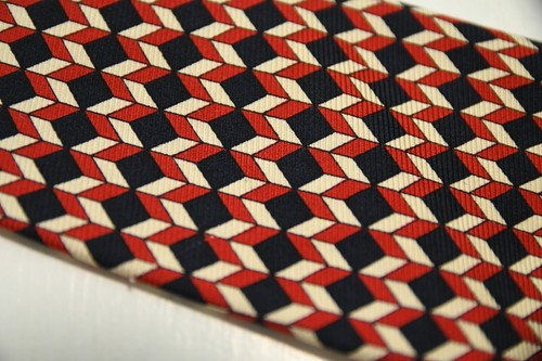 Corbata de seda hecha a mano de colección Trad *POLO RALPH LAUREN* rojo azul geométrico foulard sarga - Imagen 5 de 12