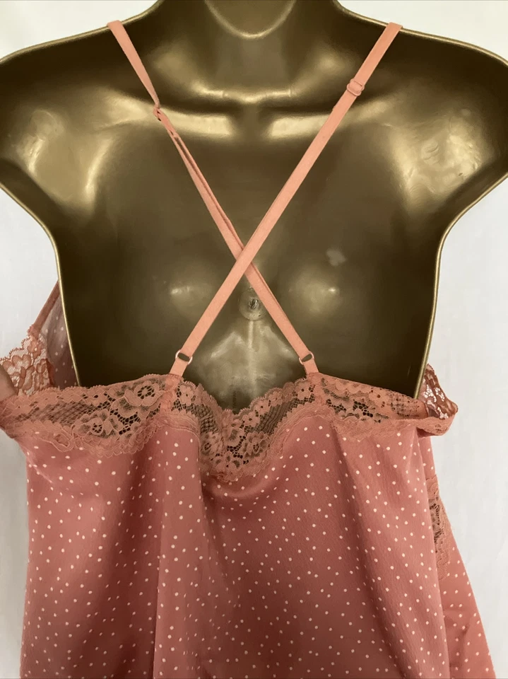 SIGUIENTE 14 Correas Cruzadas Melocotón Poliéster Camisón Encaje Adornos Lunares Lindo Corto Foto 4 de 4