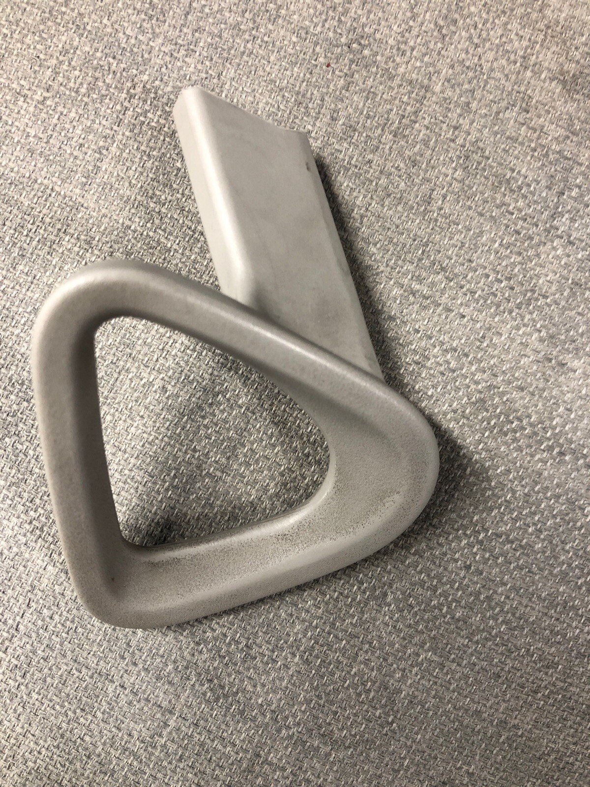 MERCEDES CLK W209 SEAT BELT FEEDER EXTENDER TRIM HOLDER RIGHT SIDE RH 2098680222 eBay