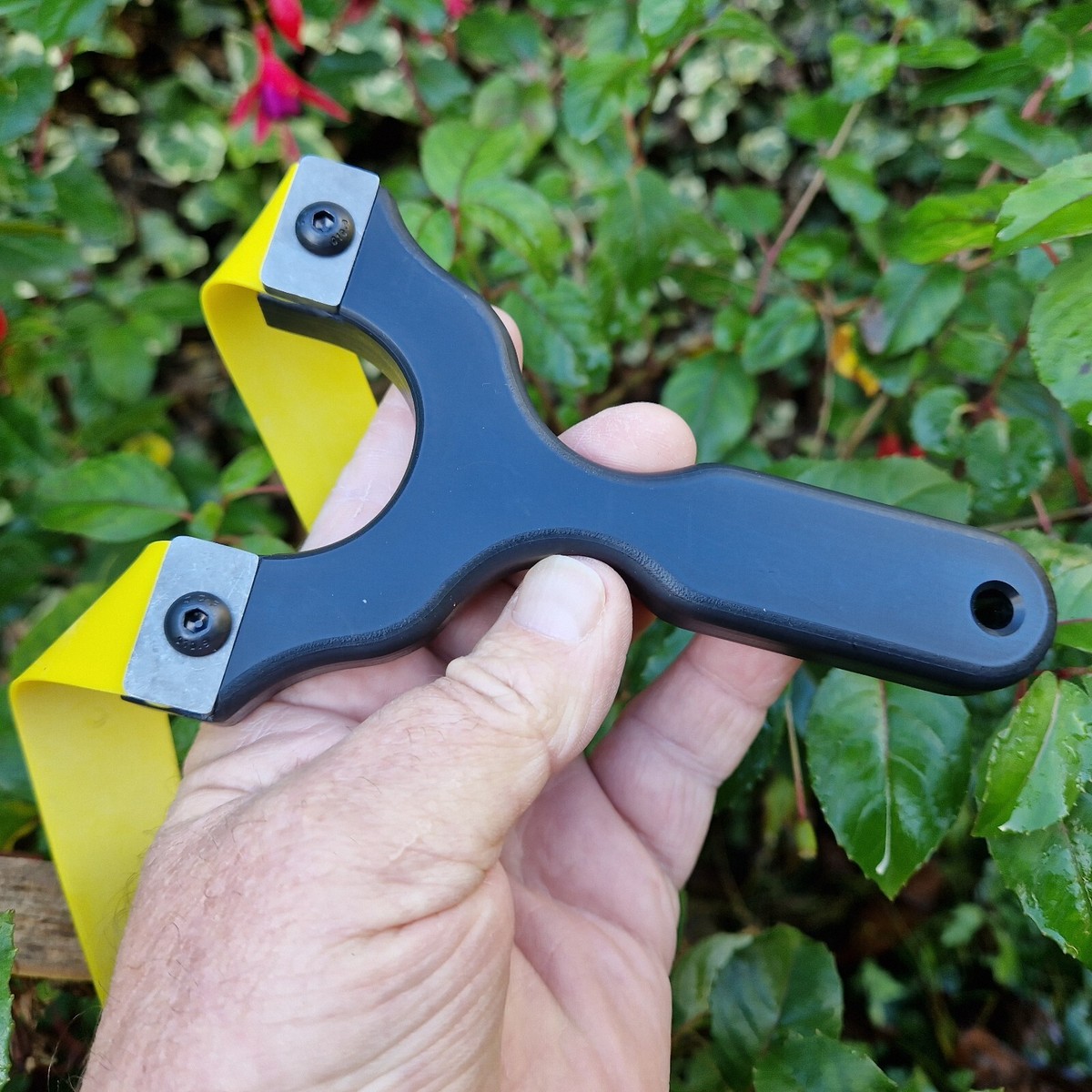 Barnett Fionda Black Widow Hunter – Armeria Dal 1871 - Foto 5