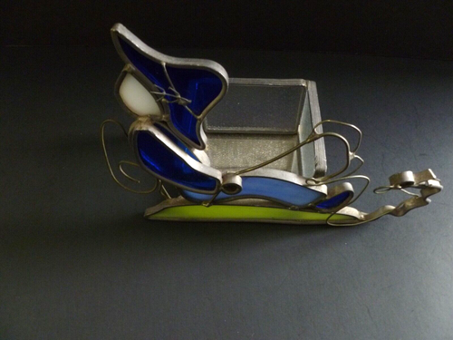 Vintage Paper Clip Holder, Fisherman Motif - Stained Glass and Lead. - Picture 2 of 5