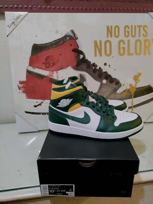  Jordan 1 Mid Sonics  noble green/ pollen white new with box 