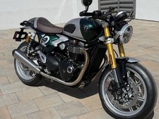 2027 Triumph Speed Twin 1200 Cafe Racer 