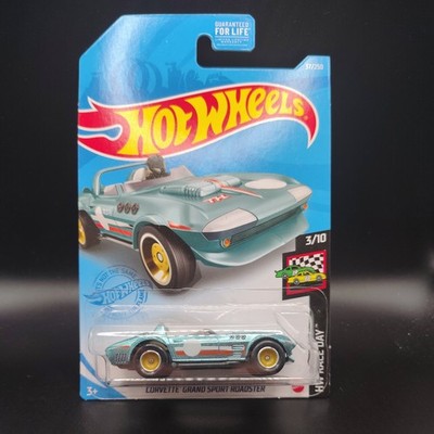   2021 Hot Wheels Super Treasure Hunt Corvette Grand Sport Roadster W Protector