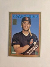 2001 Topps Traded ROBERTO ALOMAR # 4T Gold SP #/2001 🔥 Padres