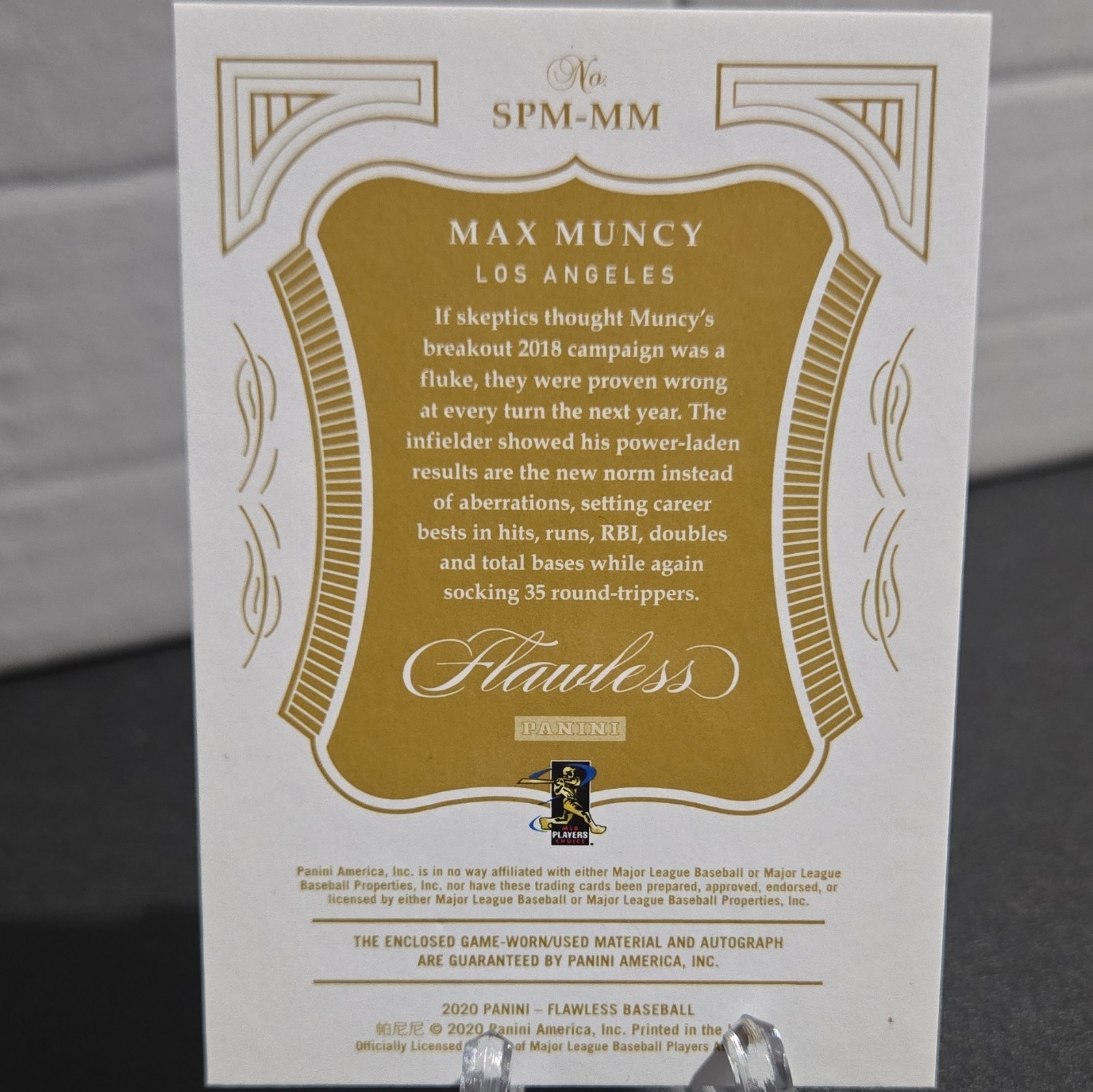 2020 Panini Flawless Baseball Max Muncy Patch Auto 07/20 view 2