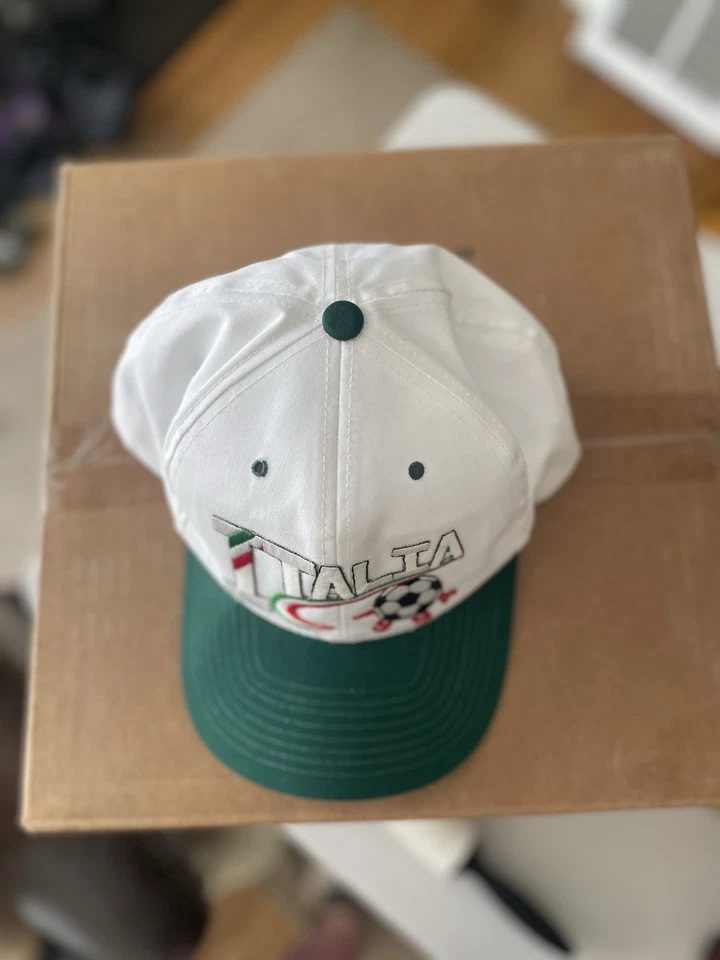 Vintage Sportis Italy National Men's Soccer Team 1994 World Cup Snapback Hat Cap - Image 2 of 4