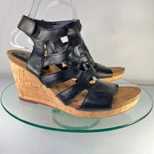 Sofft Wedge Leather Sandals Size 9M Black hook and loop strap Open toe gladiator