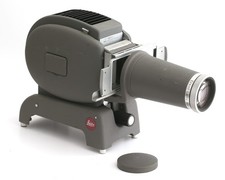 Leica Leitz PRADO 66 Mittelformat-Diaprojektor mit Dimaron 2,8/15 cm