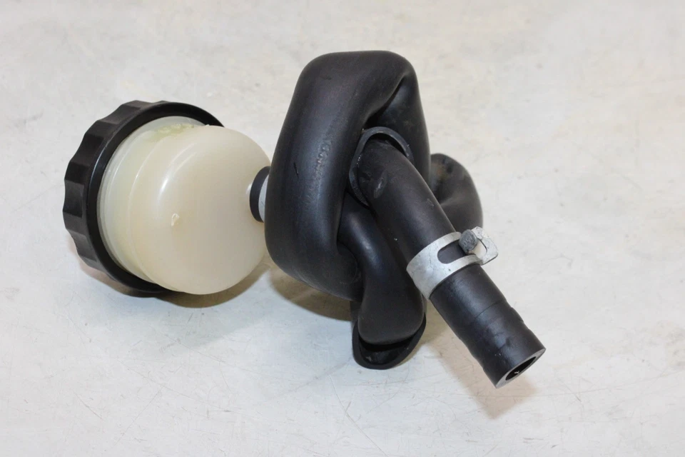 Kawasaki Vulcan 1500 1997 VN1500A OEM freno trasero depósito maestro botella tanque Foto 3 de 4