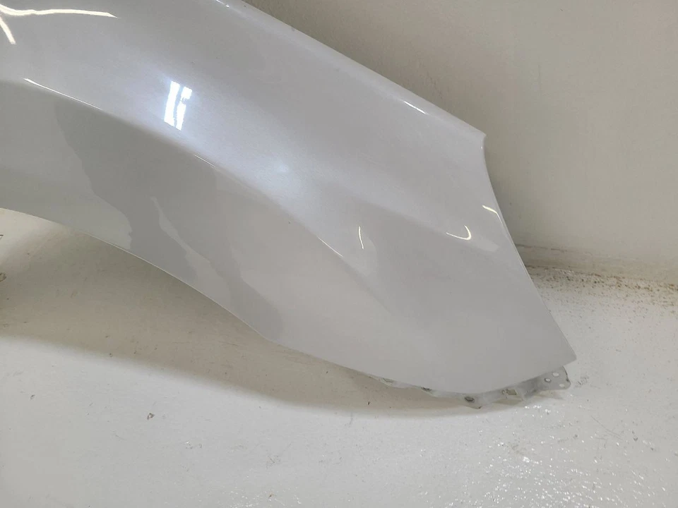 2010 2011 2012 2013 2014 SUBARU LEGACY Passenger Right Fender Sedan  - Imagem 2 de 4