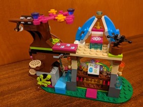 LEGO Elves Elvendale School of Dragons 41173 Complete minus box & spare parts.