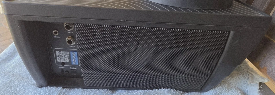 Kali Audio IN-UNF Ultra Nearfield 3 Way Studio Monitor System - Image 2 of 4