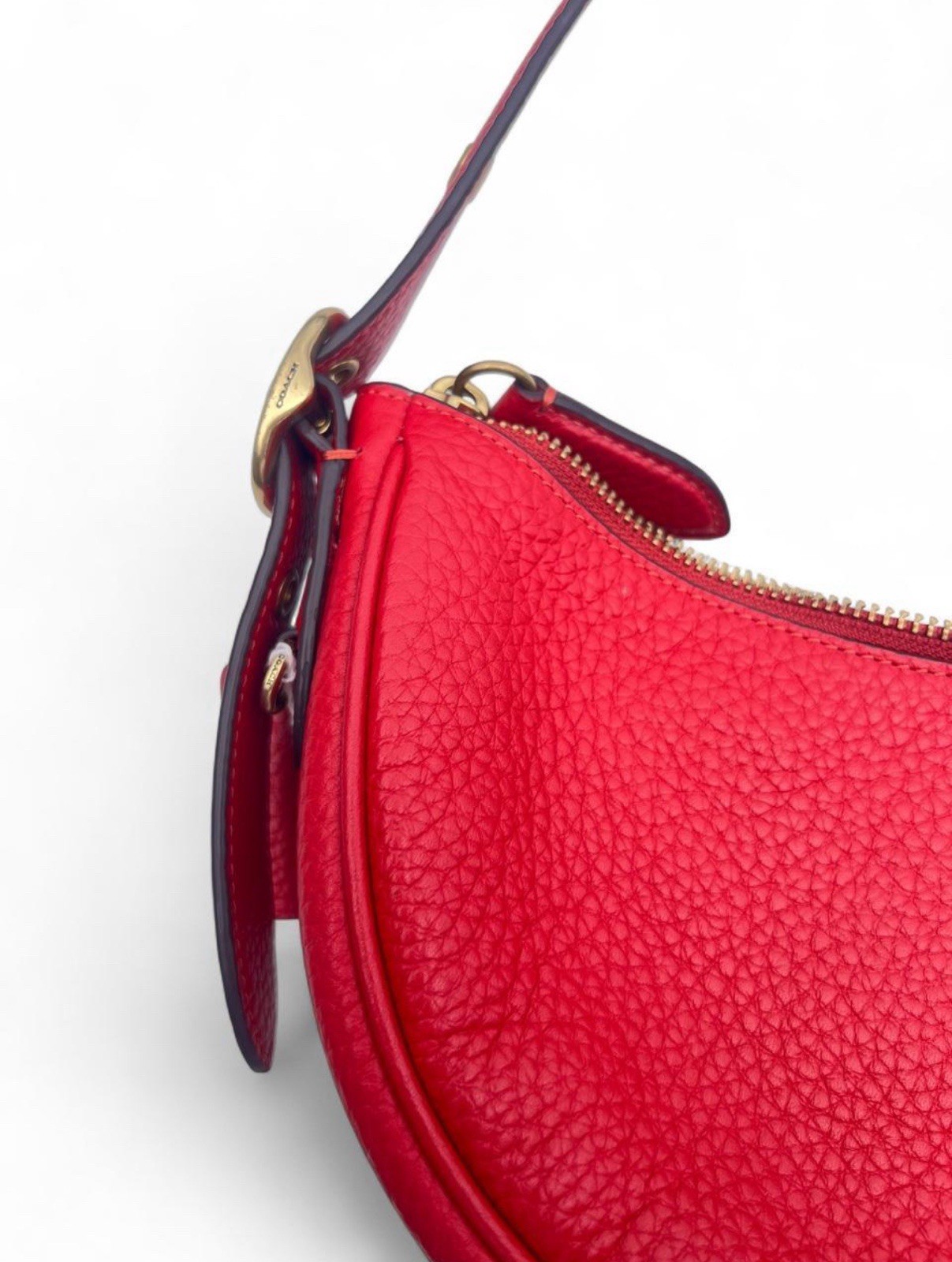 Coach CC439 Luna Red Soft Pebble Leather Crescent Shoulder Hobo Bag Purse image 2