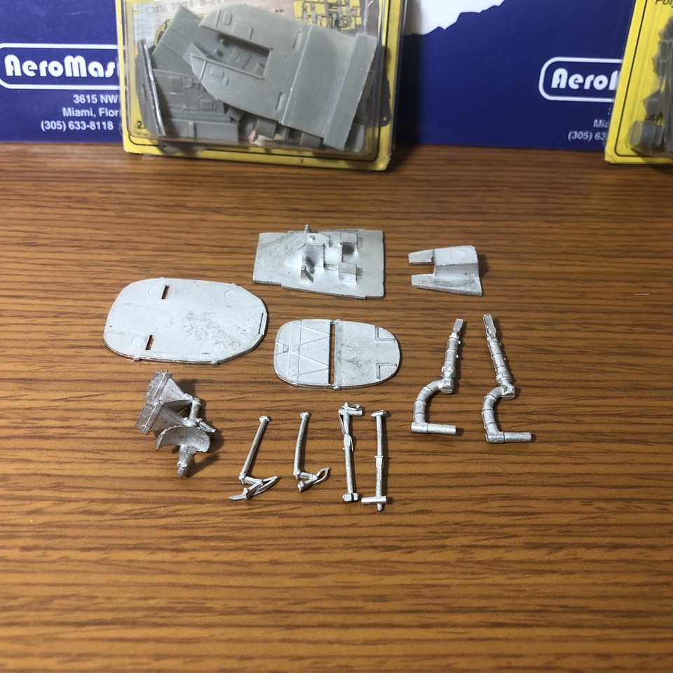 1-72-hasegawa-e28-consolidated-b-24d-liberator-w-aftermarket-extras-ebay