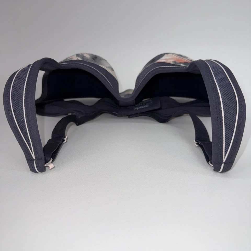 Sujetador deportivo Panache Ultimate con aros de alto impacto talla 32DD estilo 5021 con aros Foto 4 de 4