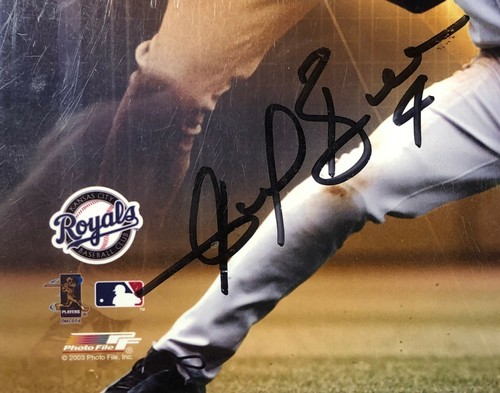 Angel Berroa #4 Autographed 2003 A.L. Rookie Of The Year 8x10 Photo / KC Royals - Picture 4 of 5