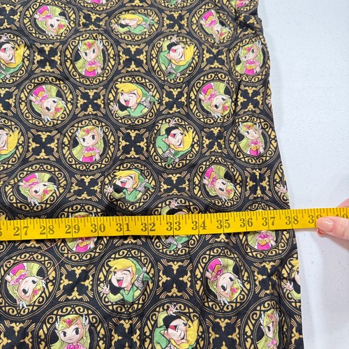 springs fabric black nintendo golden badges 38x100 2.7 yards 2016 - Picture 13 of 17