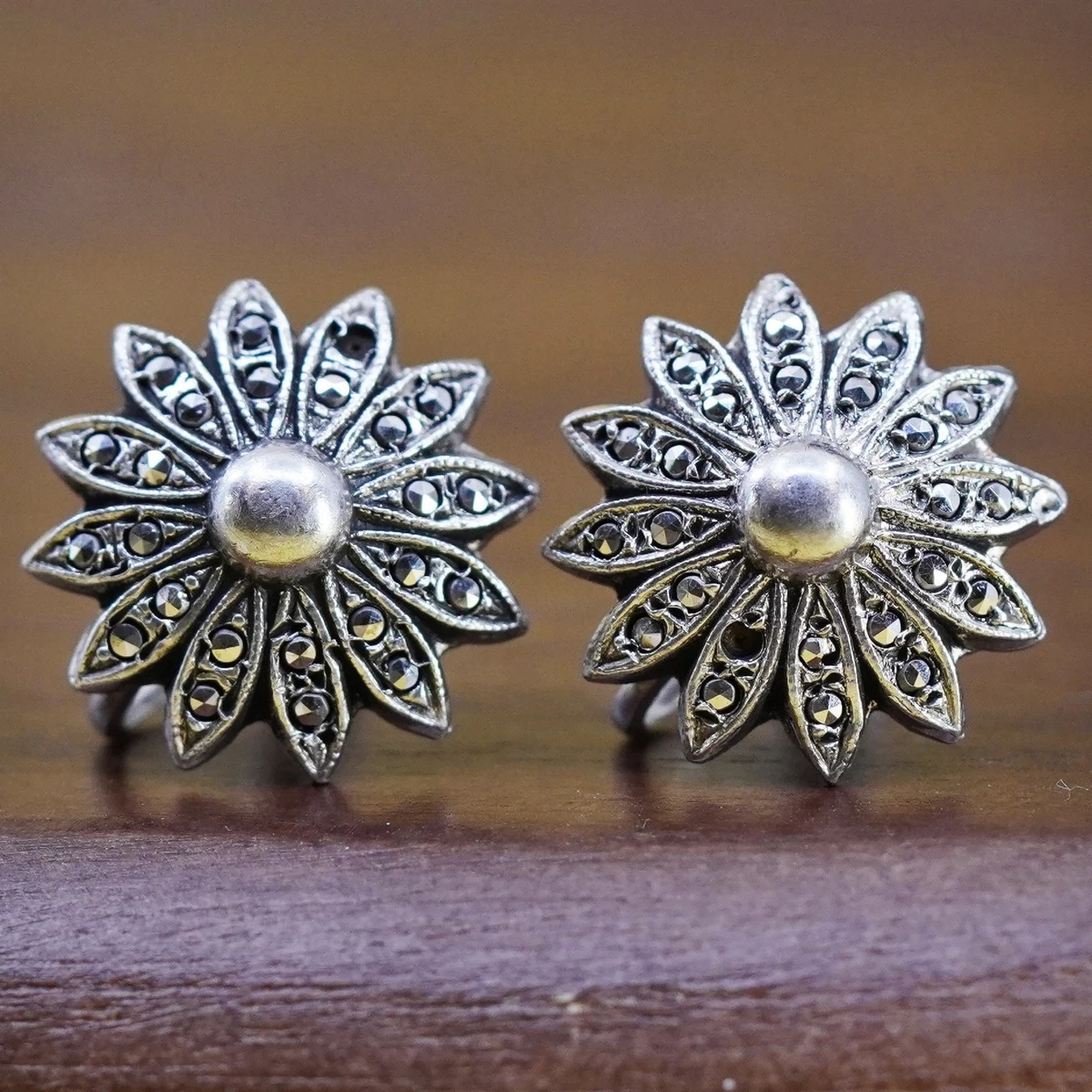 Sunflower sale earrings silver