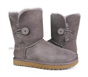 ugg classic mini 2 stormy grey