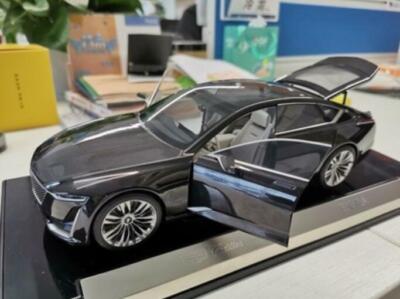 キャデラック コンセプトカー　1/18ブラック 1/18 Dealer Edition Alloy Simulation Cadillac ESCALA Concept