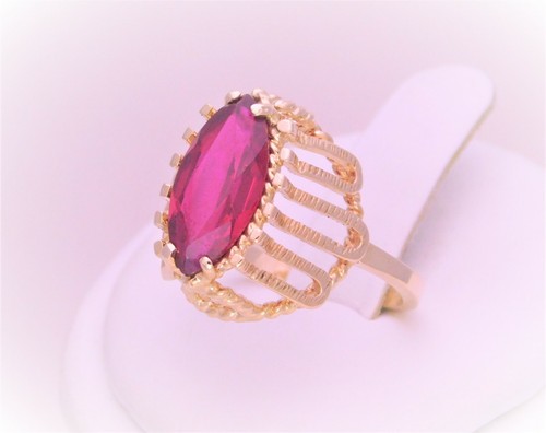 Mid Century 14k Gold Marquise Cut Ruby Solitaire Ring - Picture 3 of 12